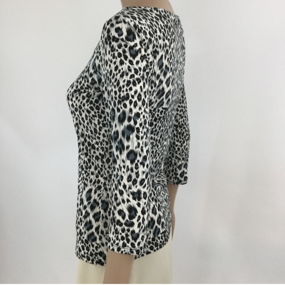 Carmen Marc Valvo size S animal print top - Picture 4 of 13